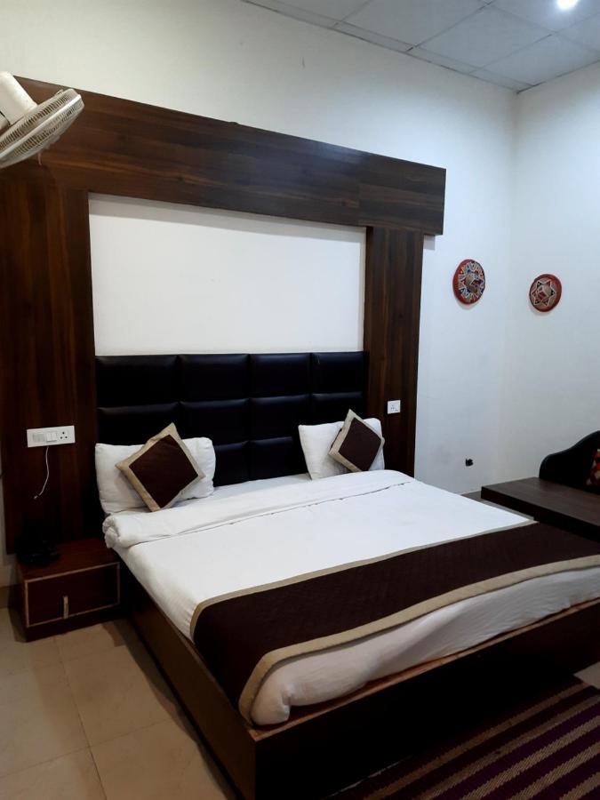 Hotel Green Park ناينيتال المظهر الخارجي الصورة